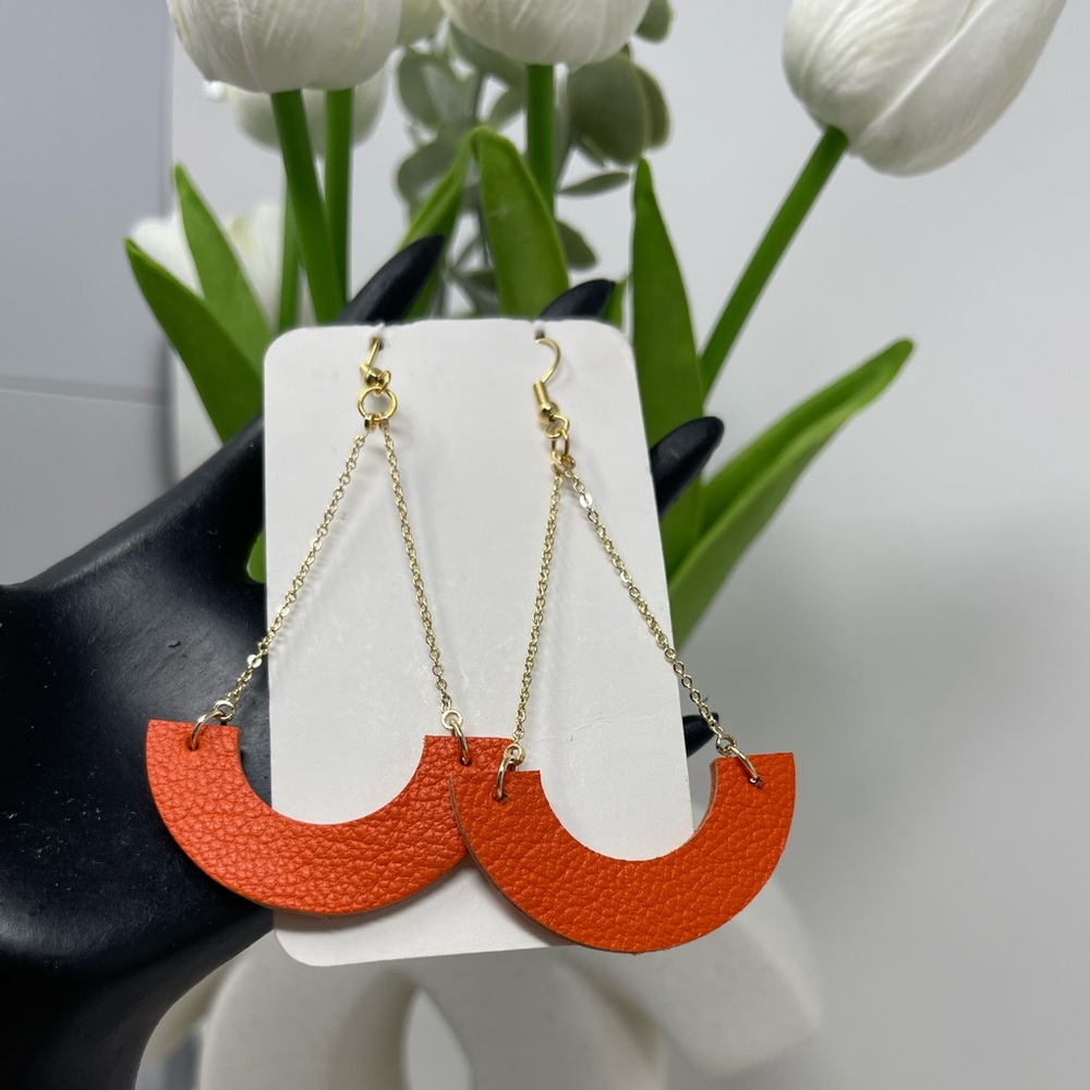 Beautiful Handcrafted Arch Leather Dangle Earrings